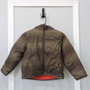 PLAY CONDITION! Boys size S/M Patagonia Sherpa-lined winter coat
